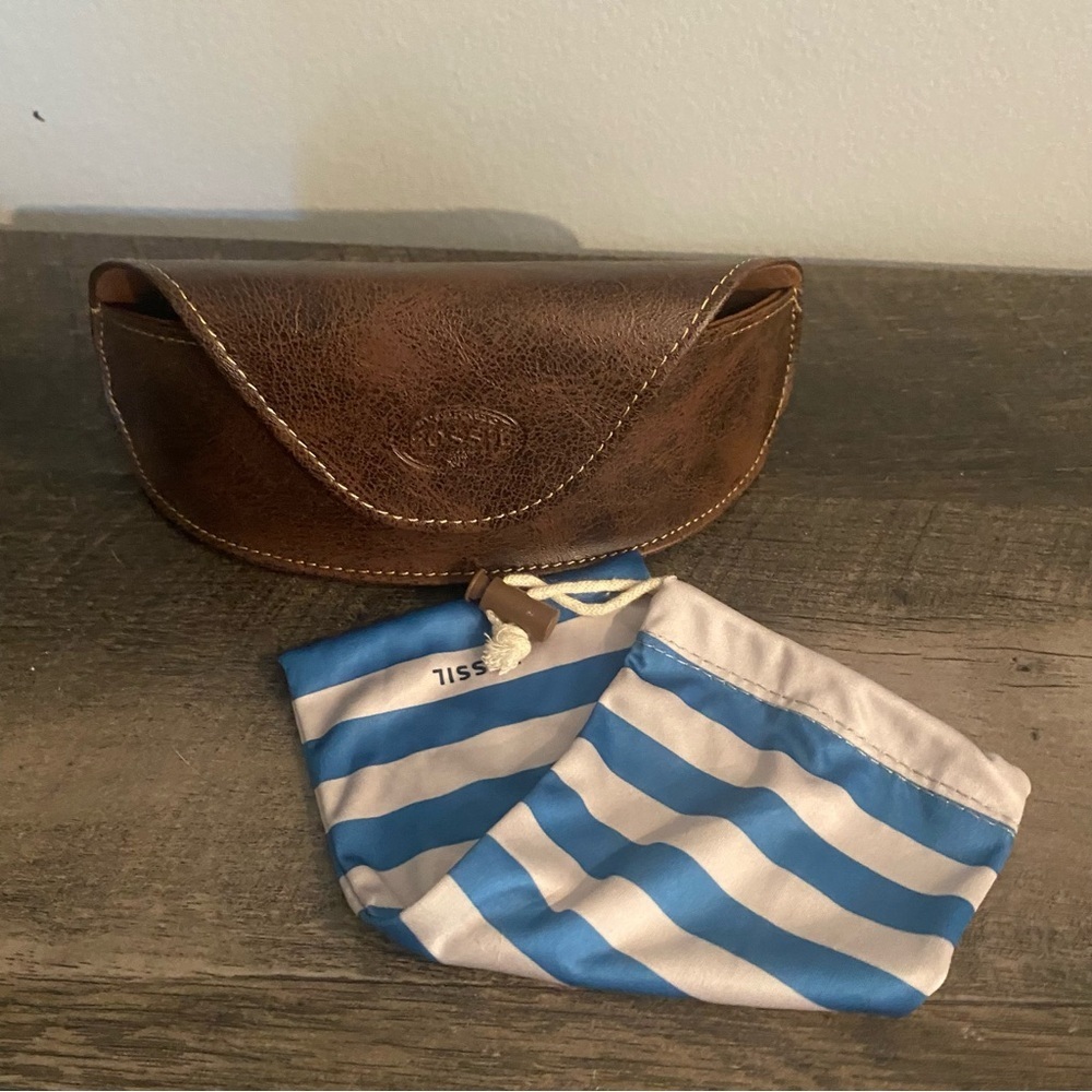 FOSSIL SUNGLASSES GLASSES SOFT CASE MAGNETIC CLOSURE BROWN - Picture 3 of 5